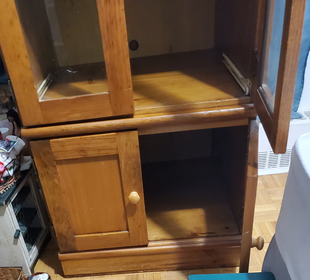 Vintage solid wood cabinet - photo 4