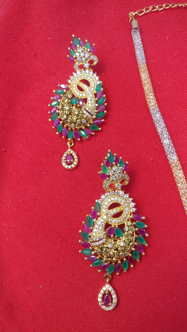 Brand New jewellery set thumbnail