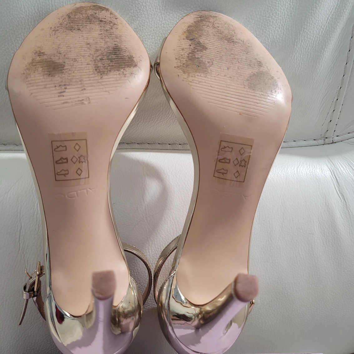 Metallic Pumps Sandals EUC image indicator(8)