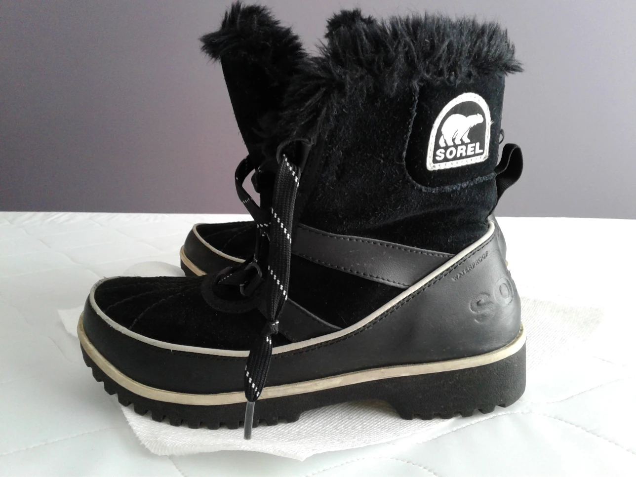 SOREL BOOTS