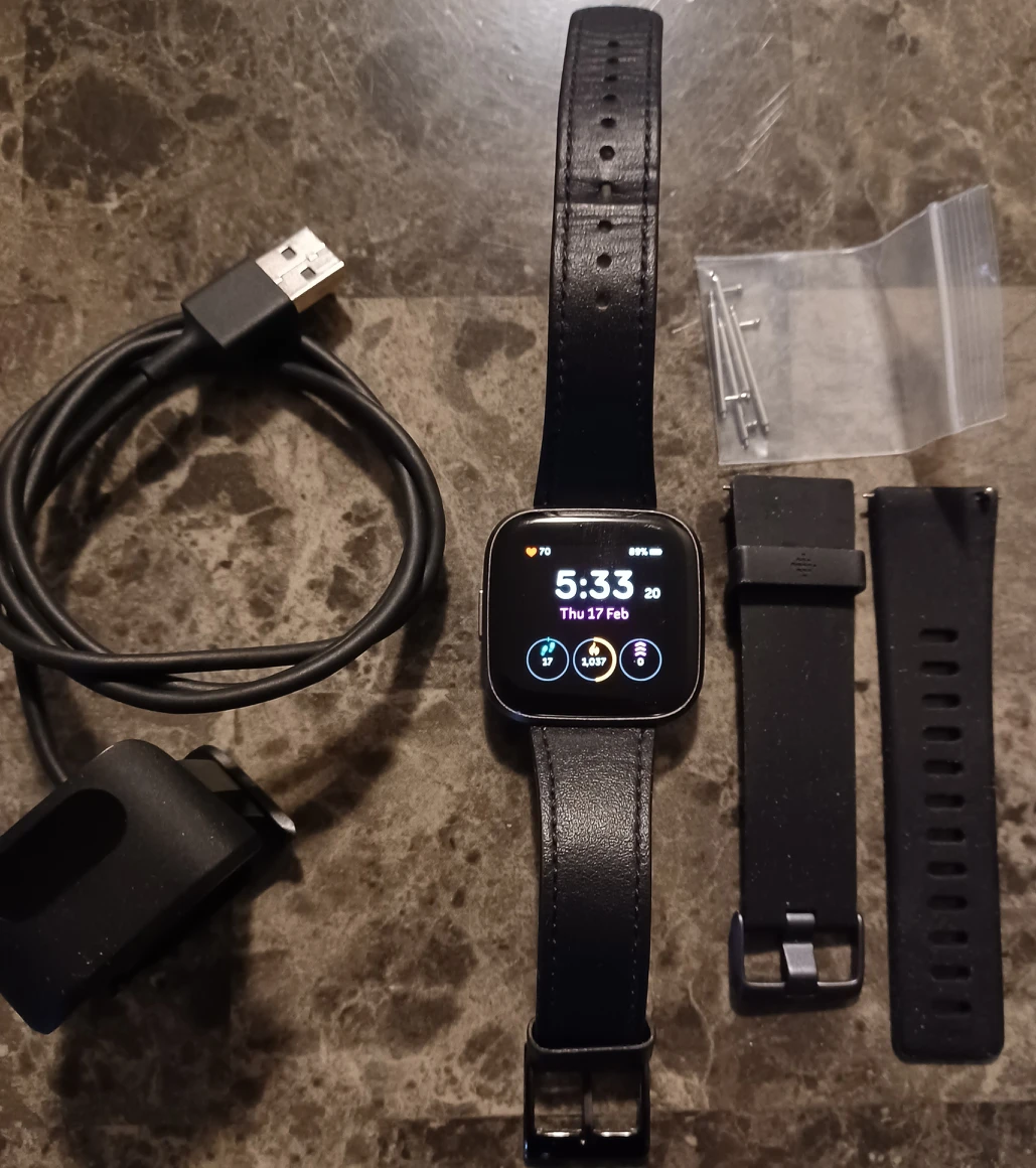 FitBit Versa 2 image indicator(4)