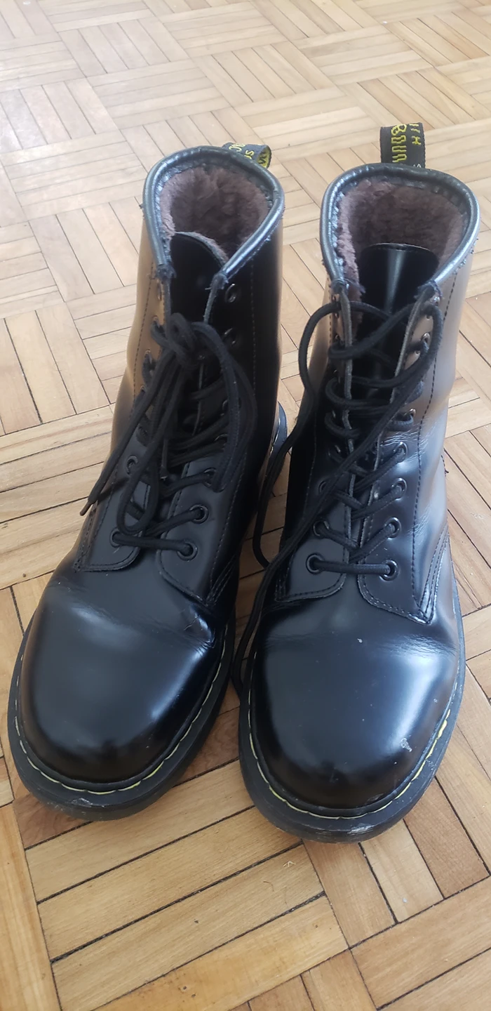 black boots - photo 4