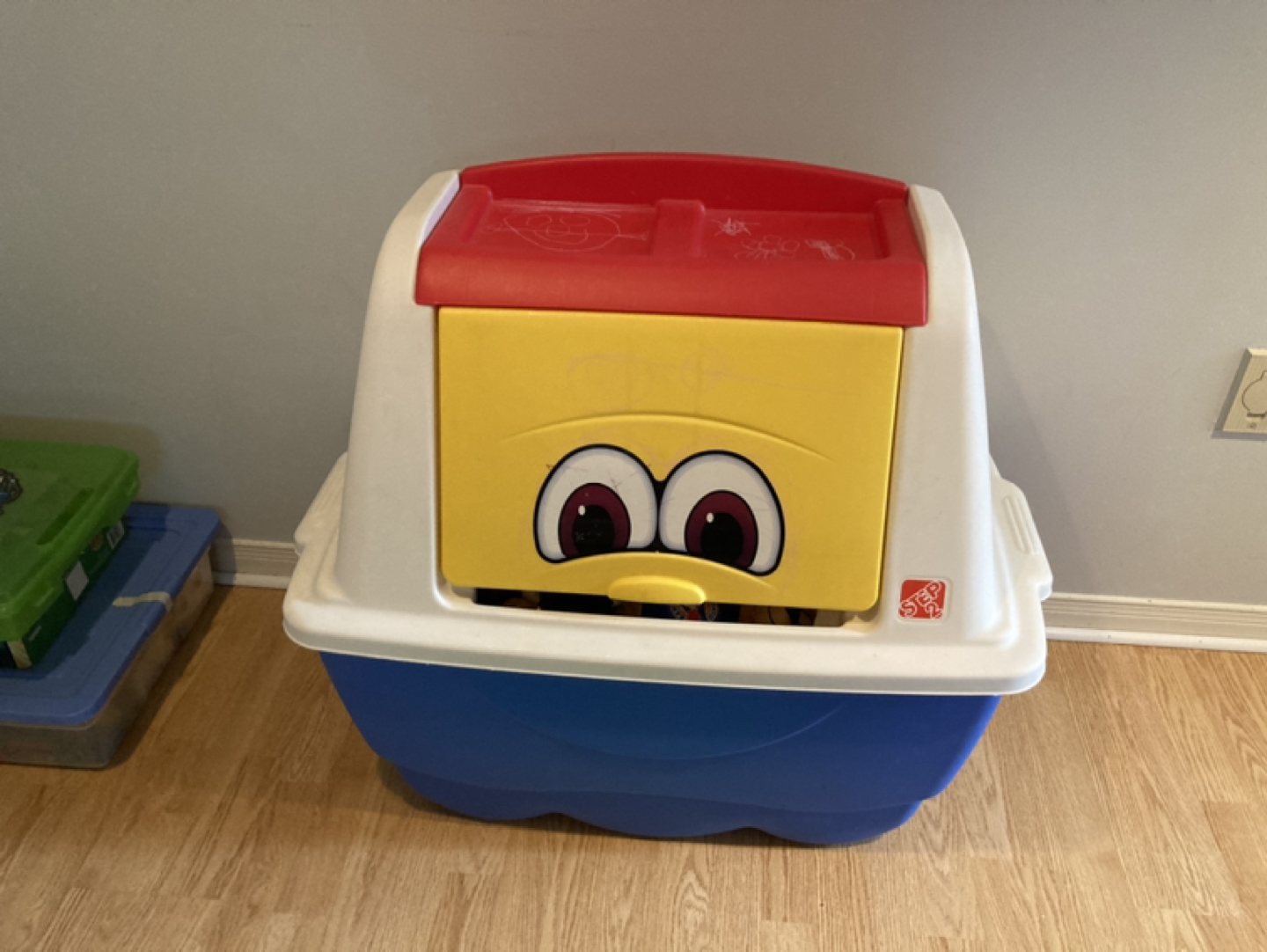Toy storage thumbnail