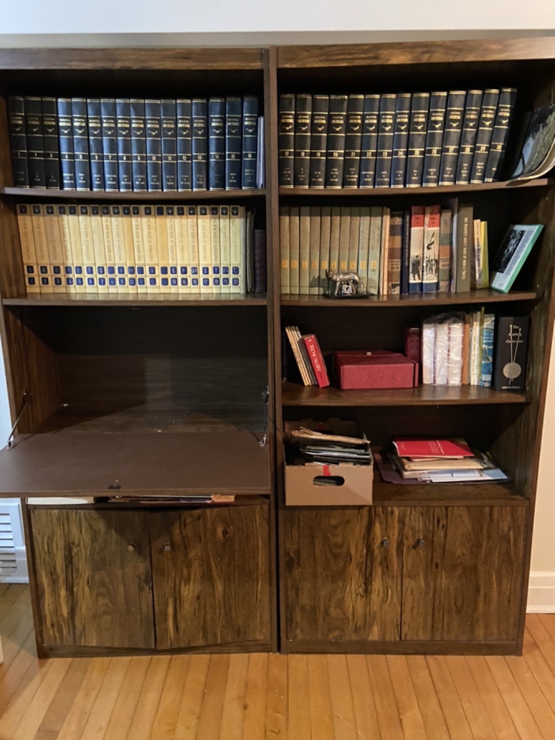 Book case - photo 2