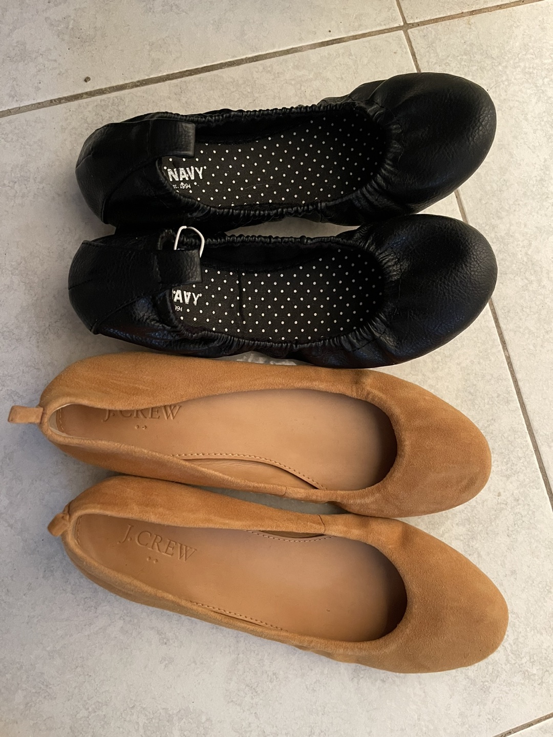 Brand new women size 6 (2 pairs)