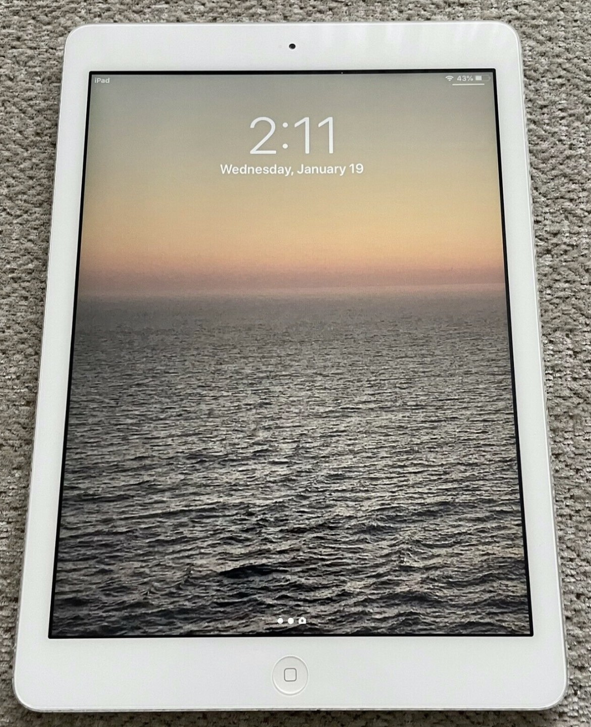 iPad Air - photo 2