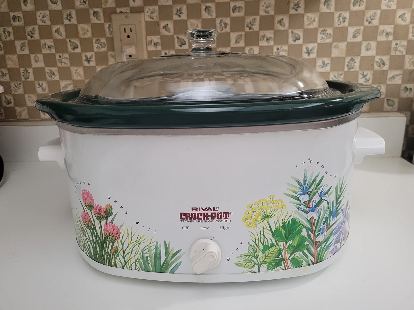 Rival 4.5qt Oval crock -pot slow cooker. image indicator(2)