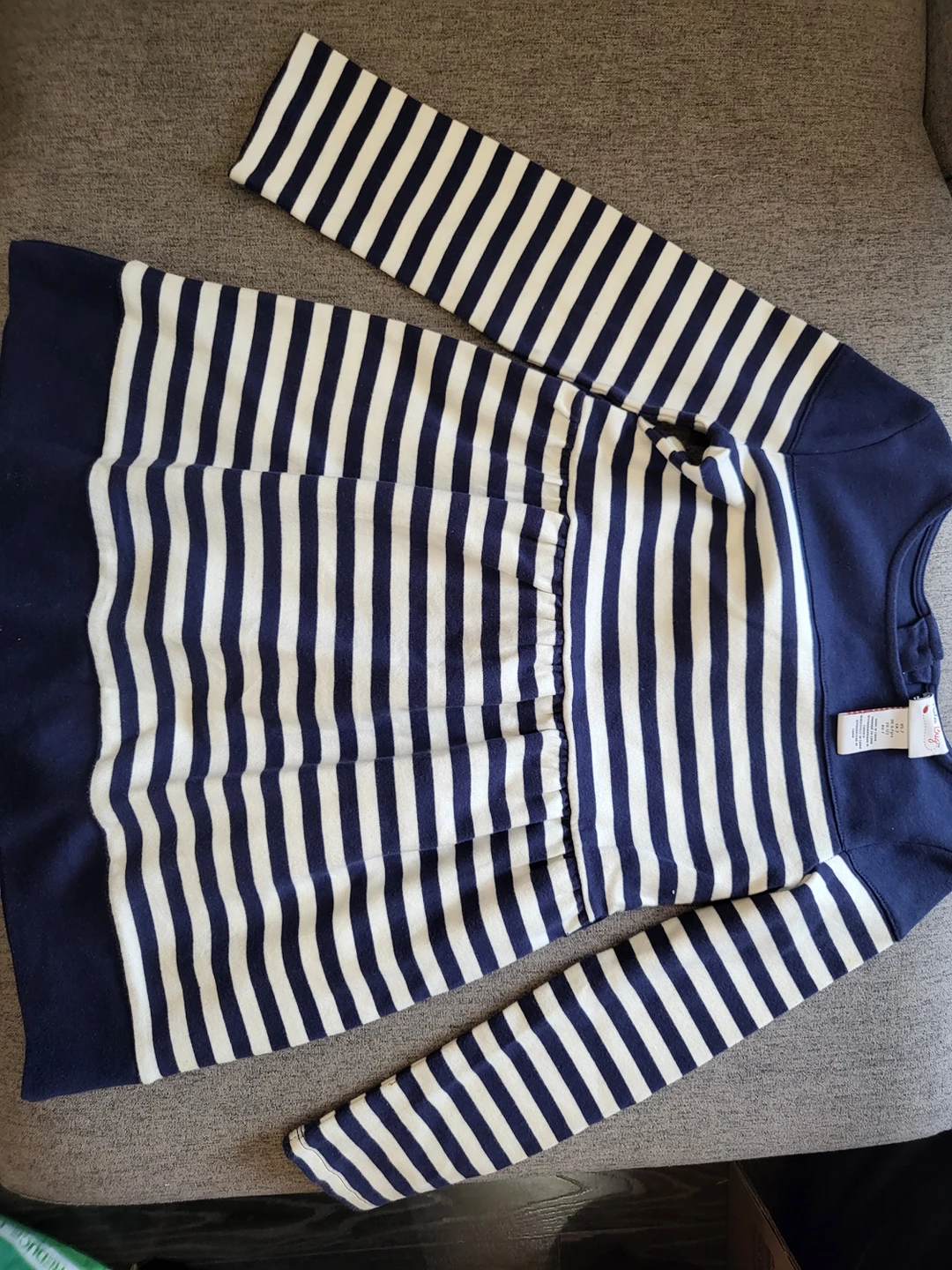 Girl's dress