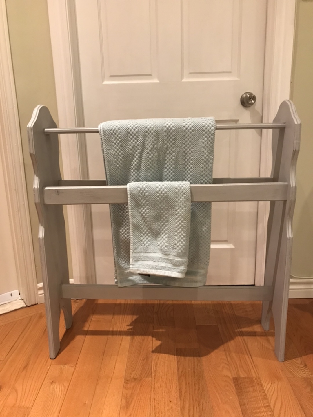 Antique Solid Wood Towel Rack