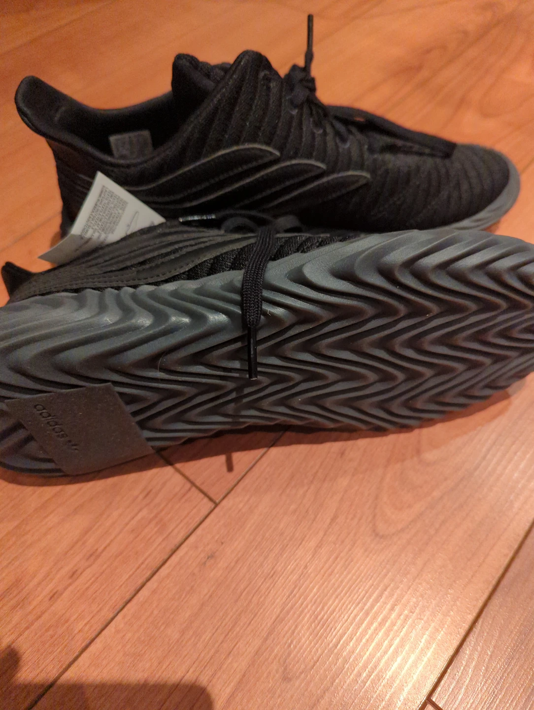 New Adidas Black Runners New (M) - photo 3