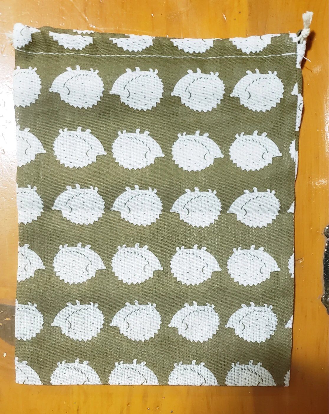 Cute little porcupine pouches unisex image indicator(2)