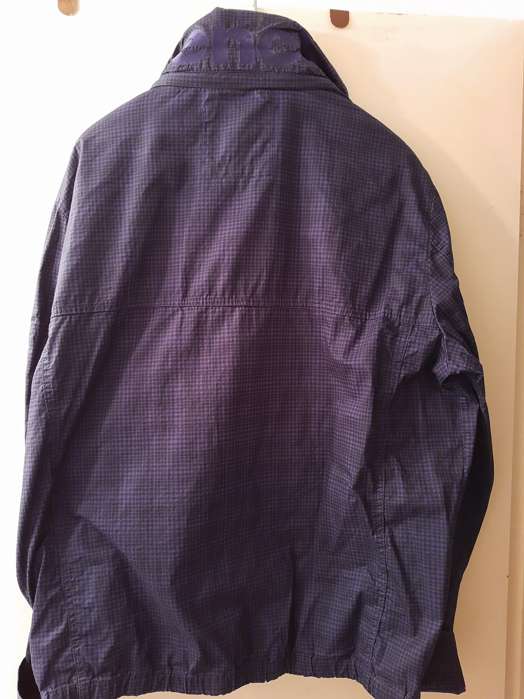 Bench spring jacket Men's size XL image indicator(2)