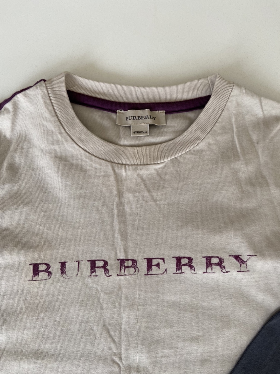 Burberry Long Sleeved Top image indicator(2)