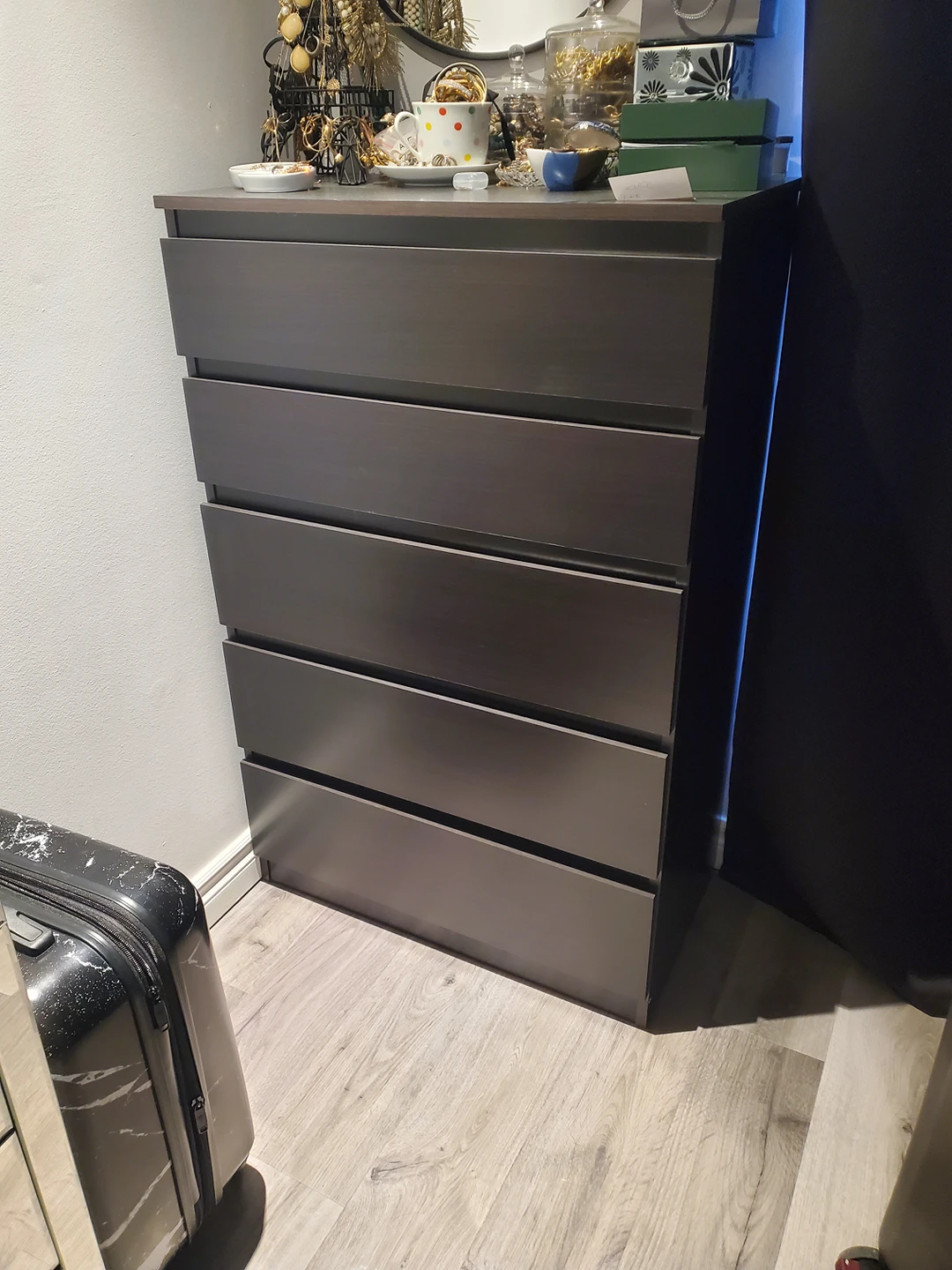 dresser - photo 5