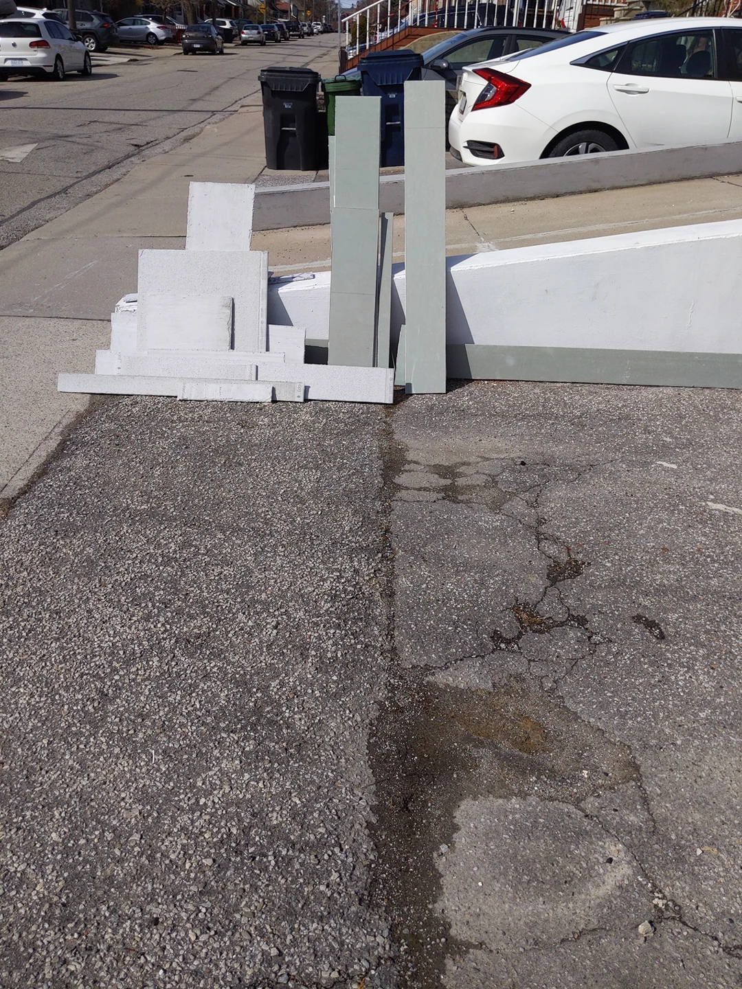 CURB ALERT: DRYWALL AND CEMENT BOARD SCRAPS