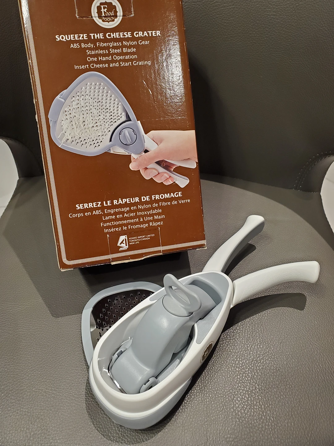 One hand Cheese Grater thumbnail