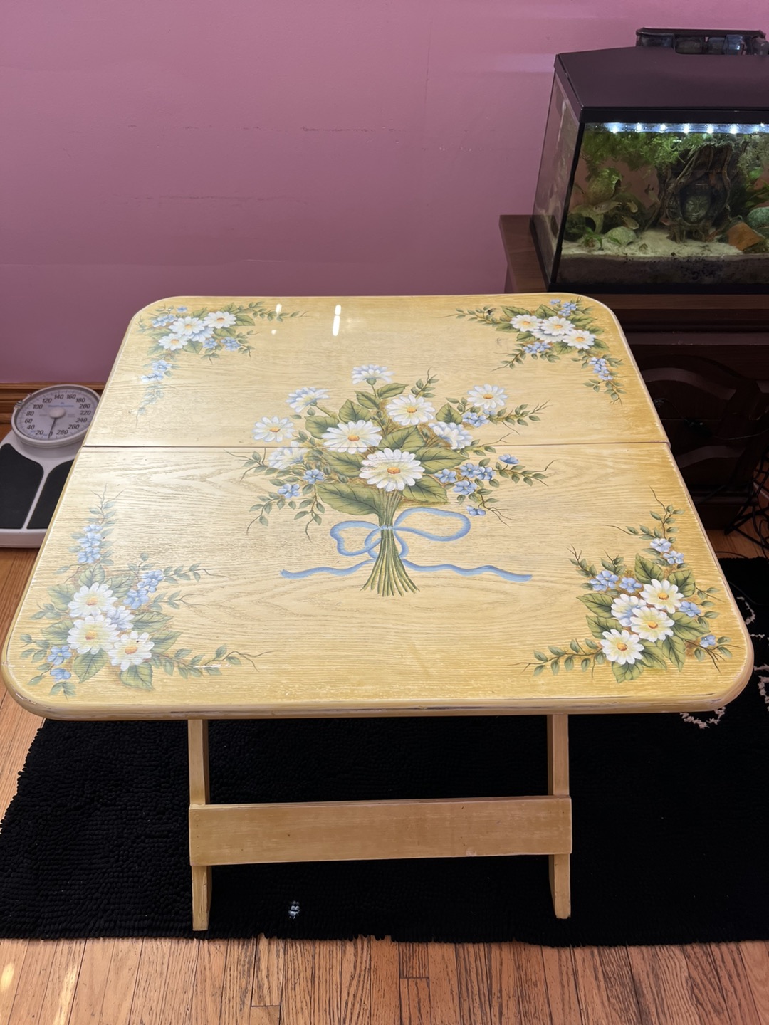 Painted Fold up table - photo 3