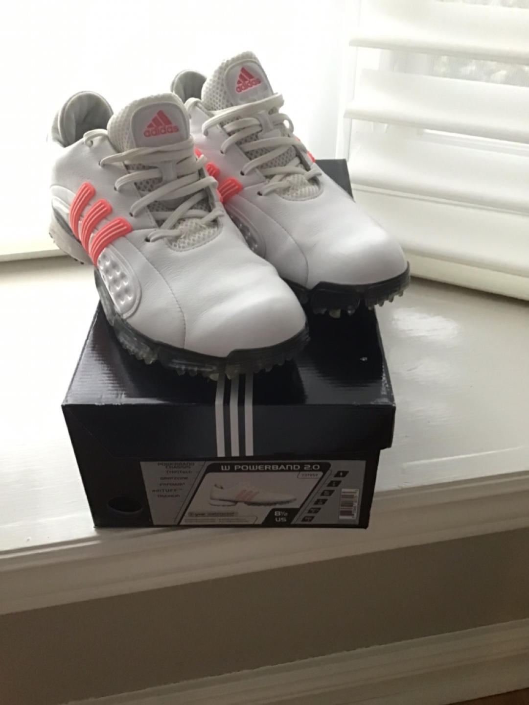 Ladies golf shoes thumbnail