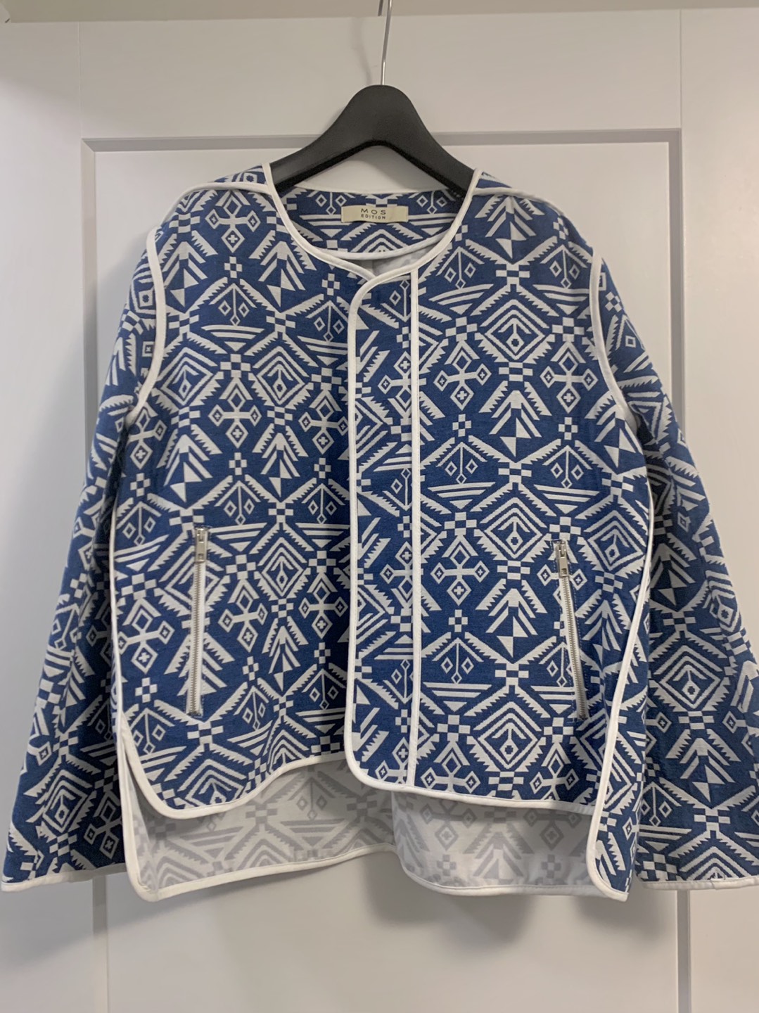 Jacquard spring jacket - blue/white