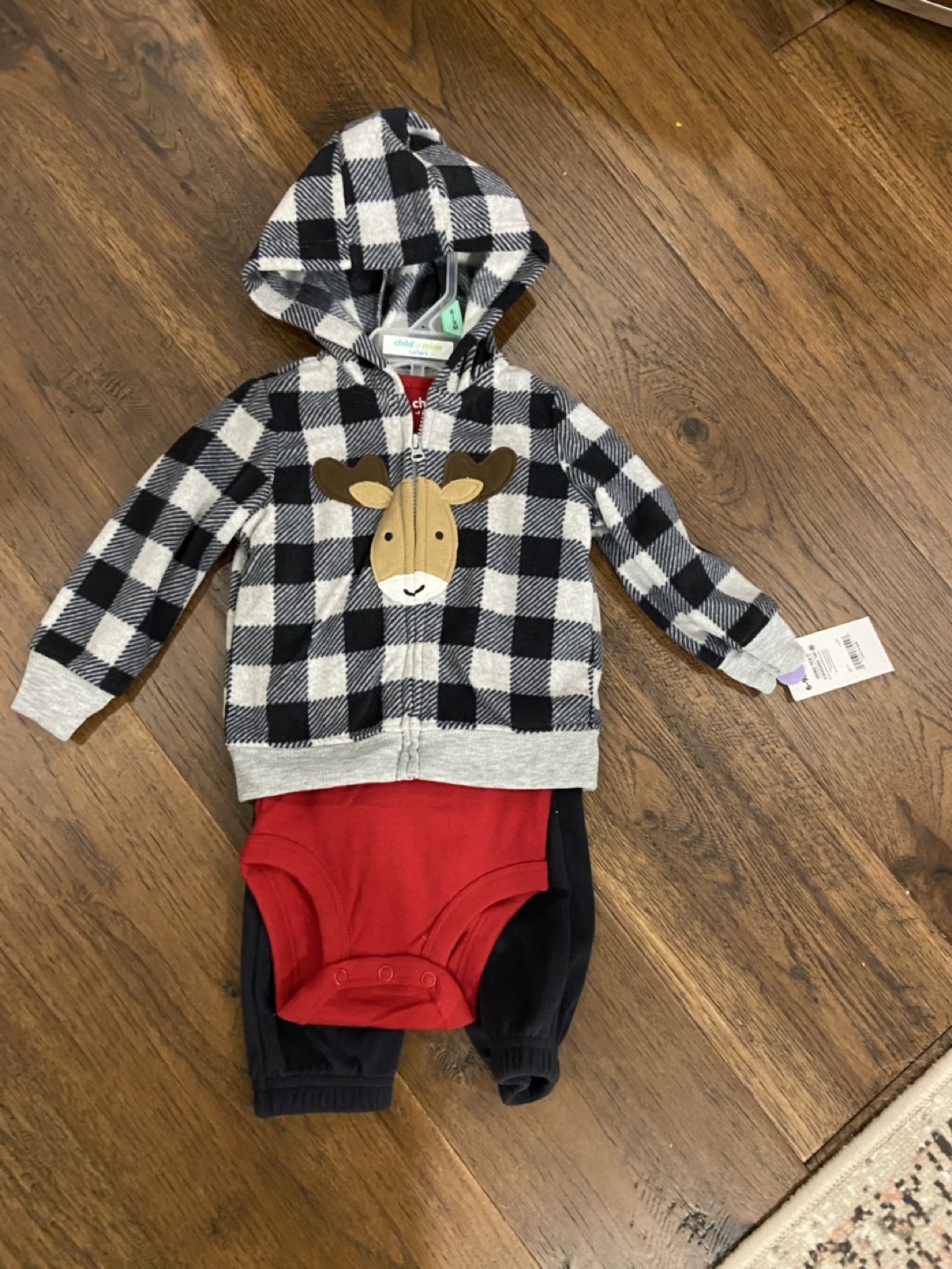 NEW Fleece baby 3 piece gift set. 6-9mo thumbnail