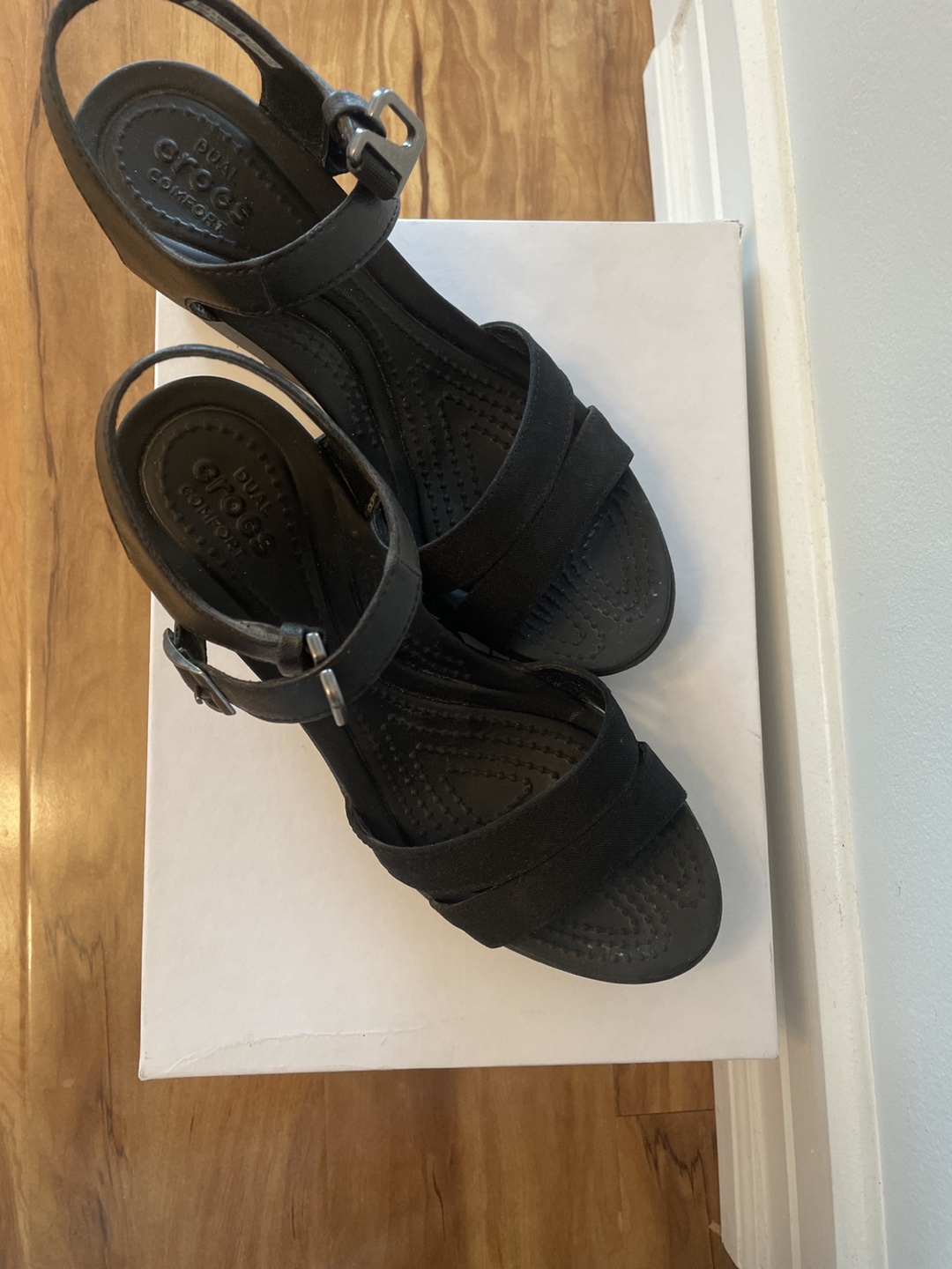 Croc Wedge Sandal image indicator(3)