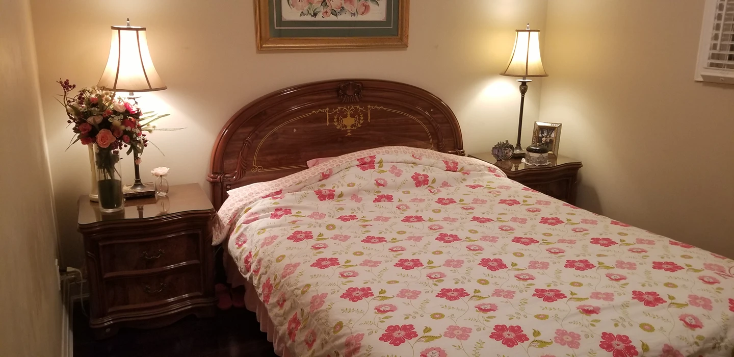 2 bed side tables - photo 4