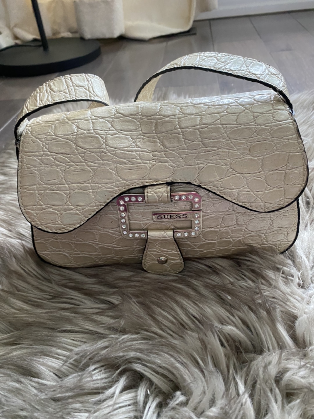 Small guess purse - photo 2
