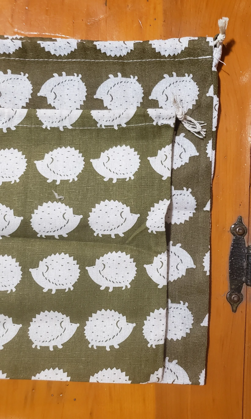 Cute little porcupine pouches unisex image indicator(4)