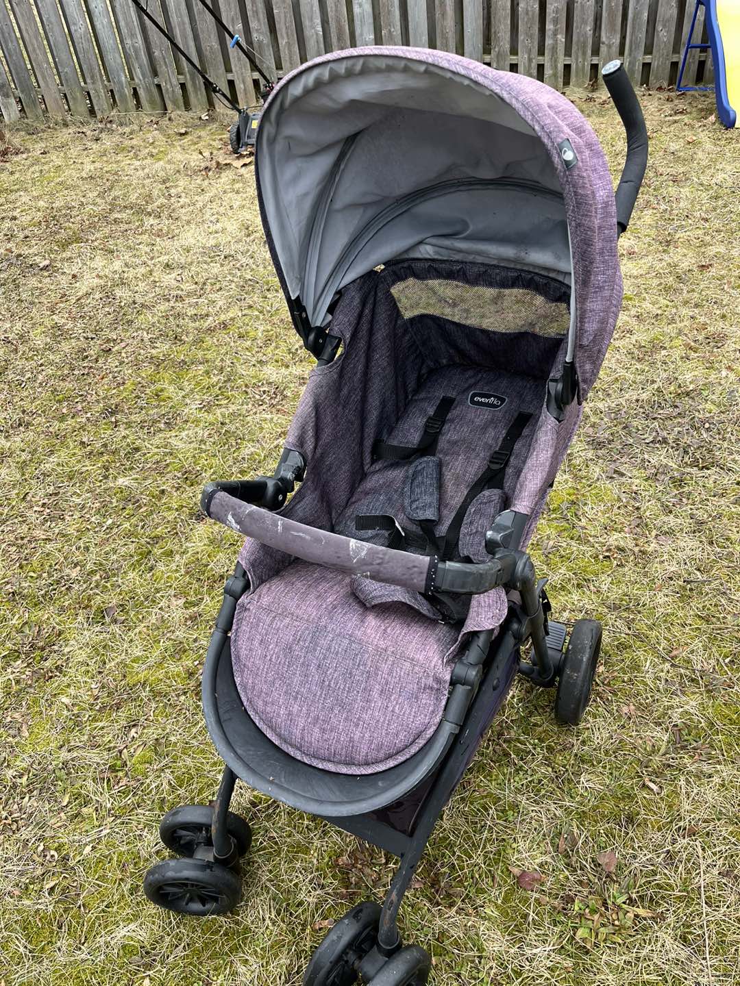Even flow baby stroller (4 wheels )