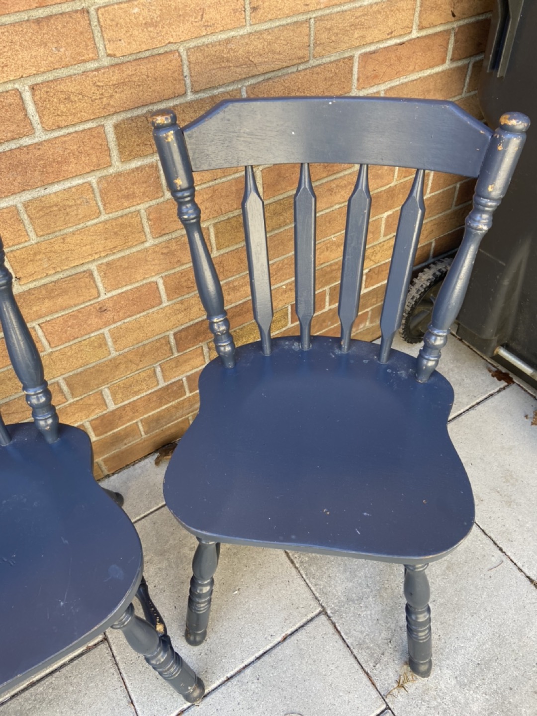 Set of 4 Solid Wood Chairs - photo 2