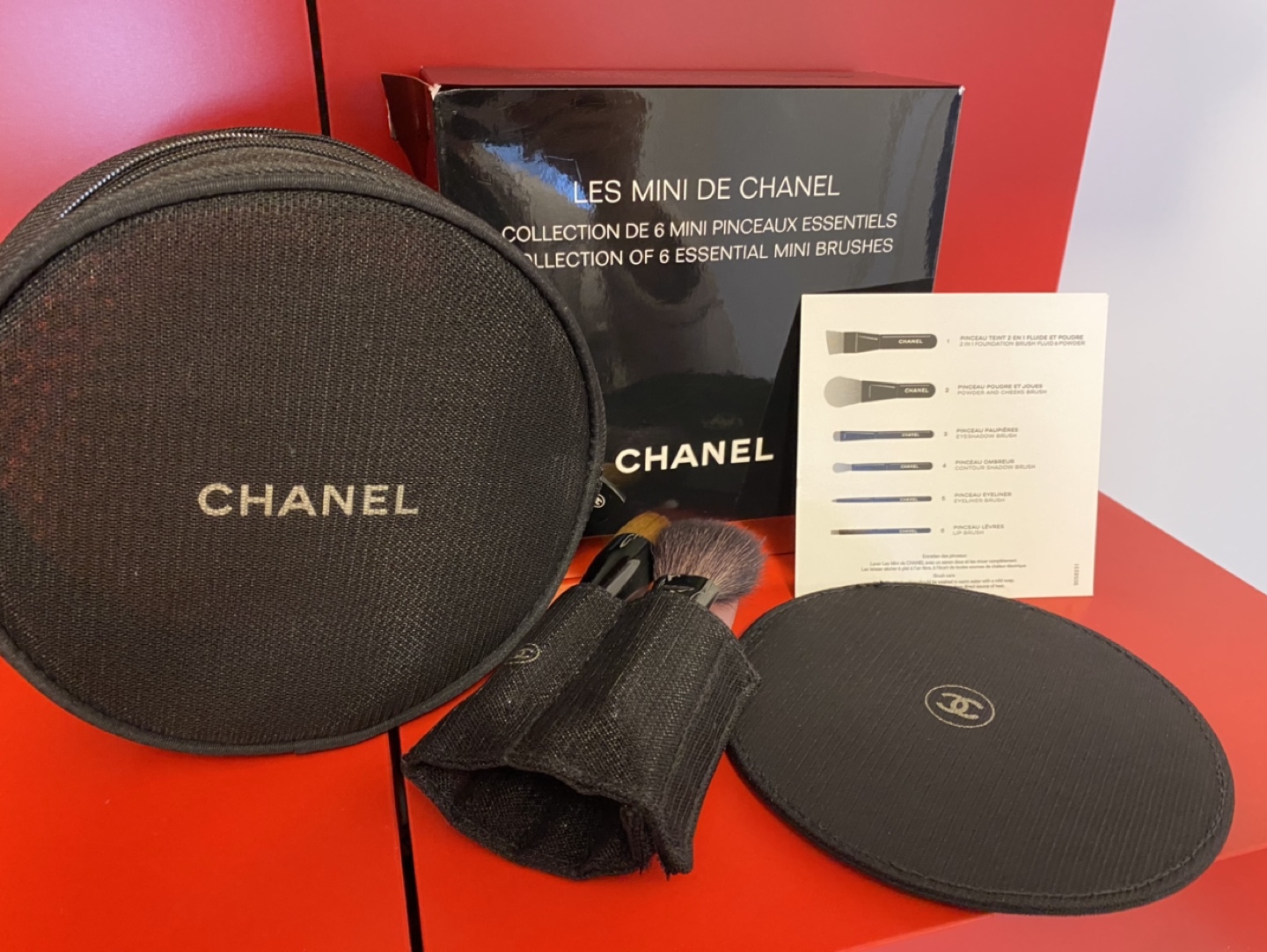 Brand New Chanel Limited Edition Mini Brushes Set