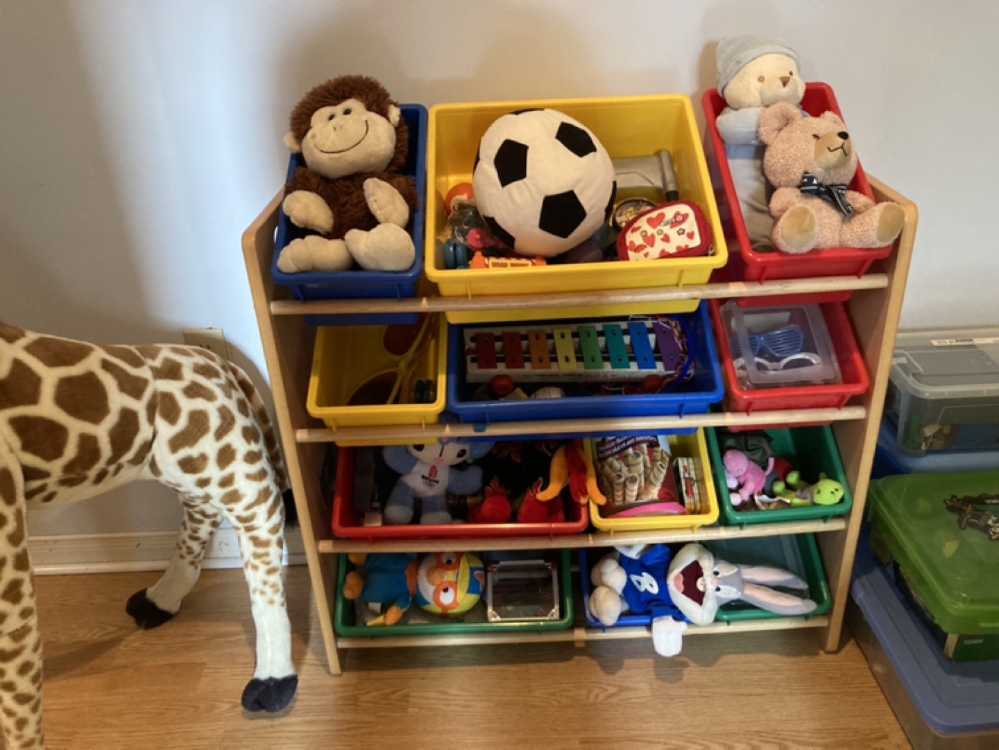 Toy storage thumbnail