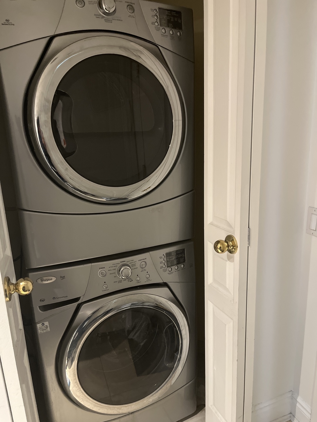 Whirlpool washer & dryer