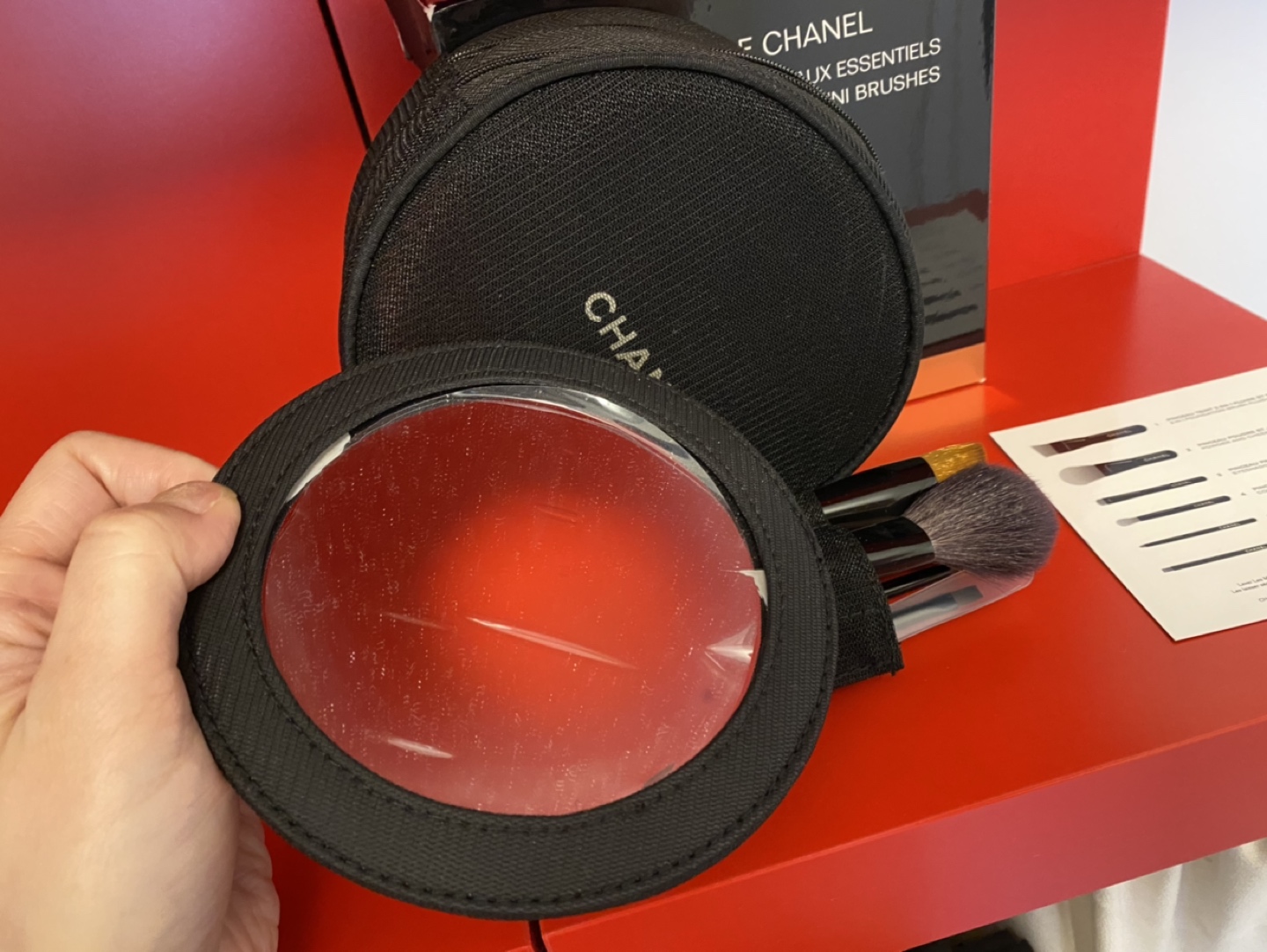 Brand New Chanel Limited Edition Mini Brushes Set image indicator(3)