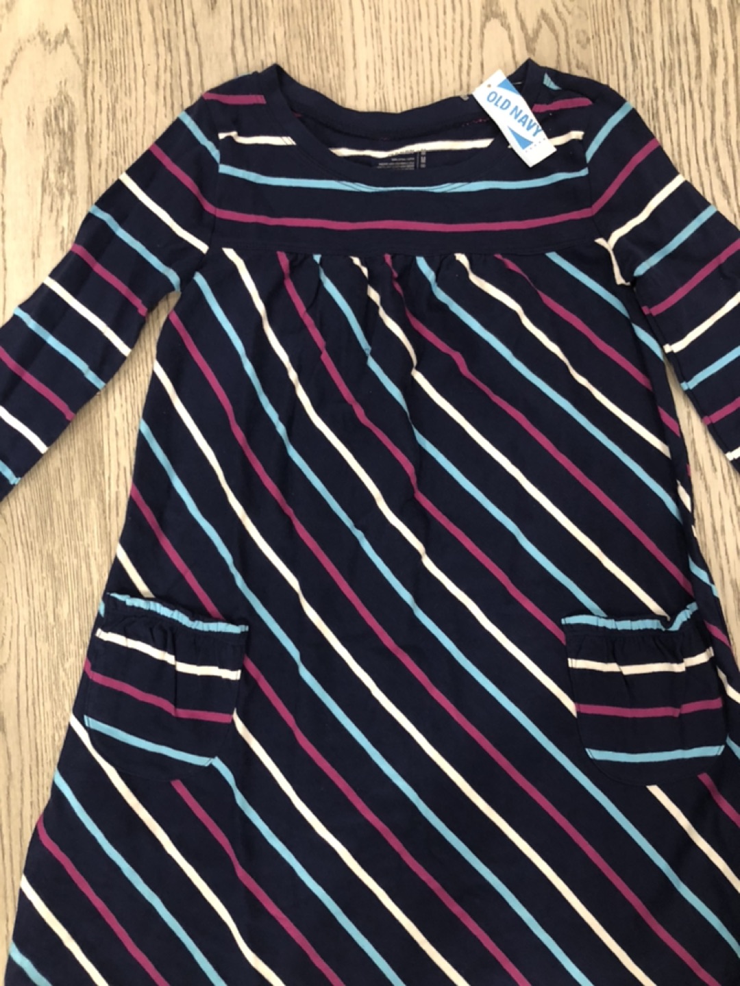 Old navy girls dress thumbnail