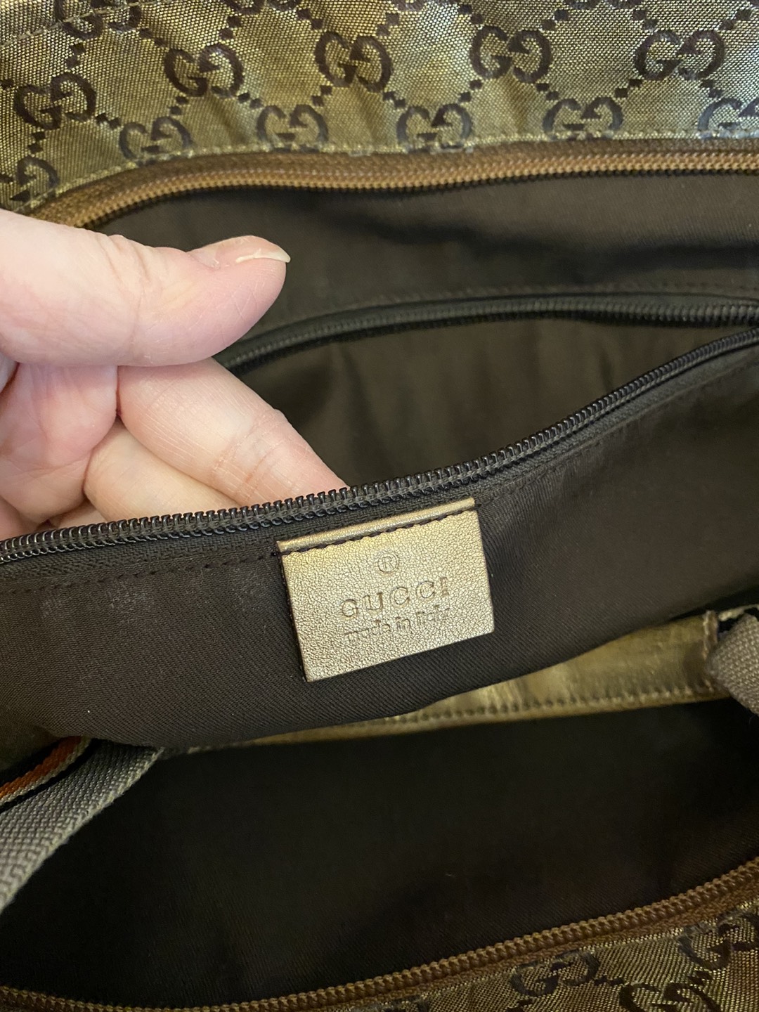 Authentic Gucci GG Large Tote image indicator(6)