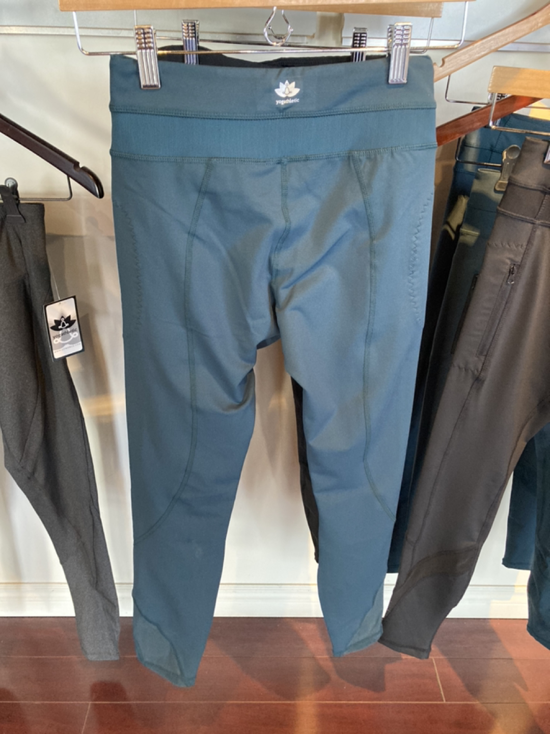 Yoga Atlantic leggings image indicator(7)