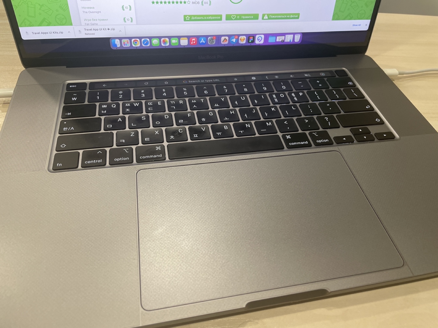 Macbook Pro 16” - photo 2