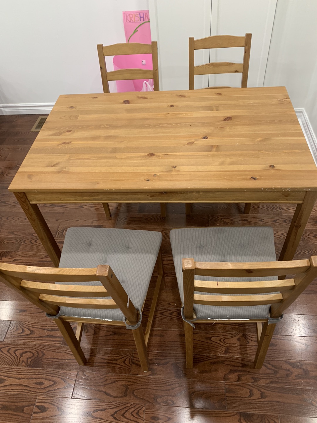 IKEA dining table with 4 chair + 4 cushion
