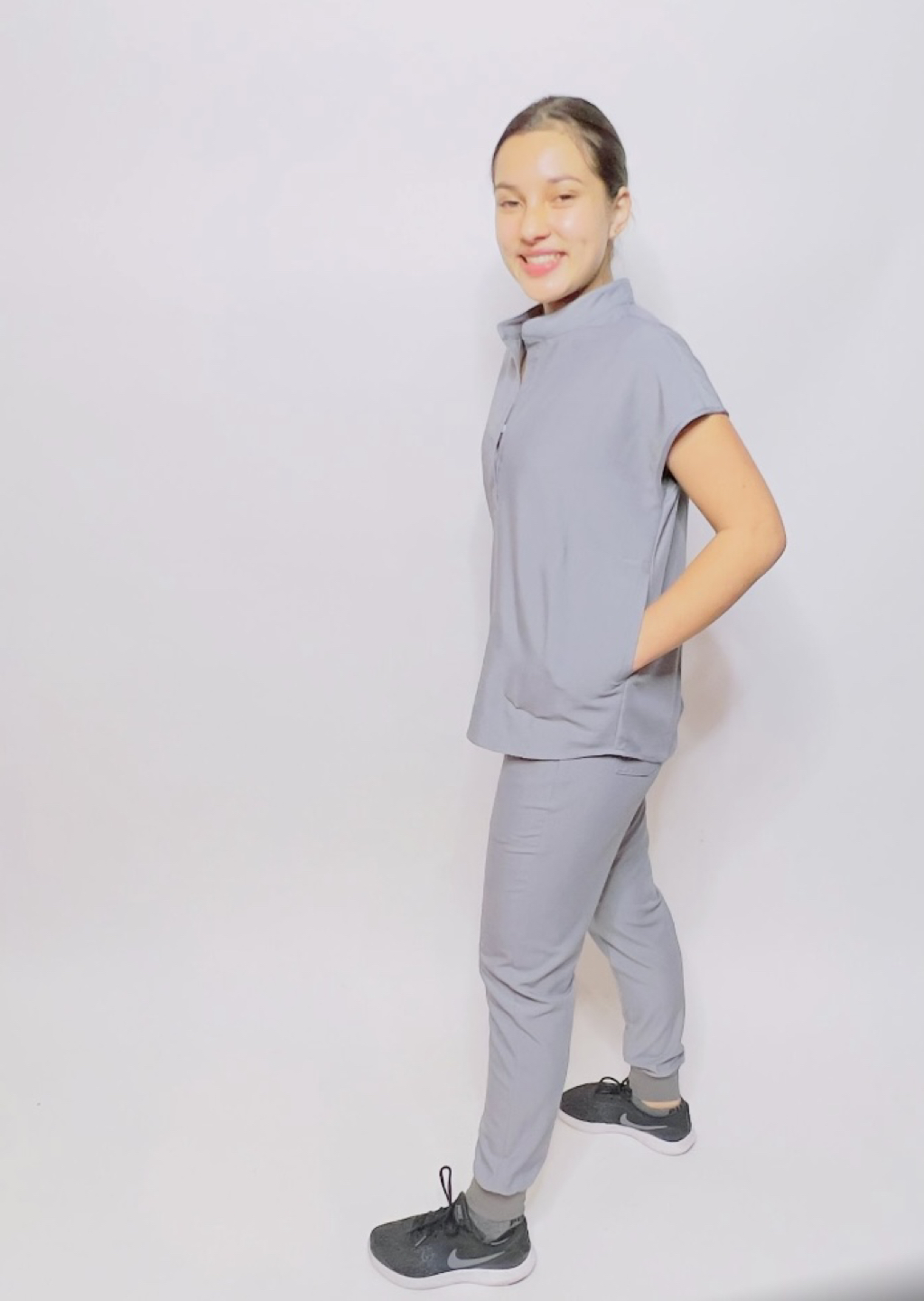 Nursing scrubs image indicator(2)