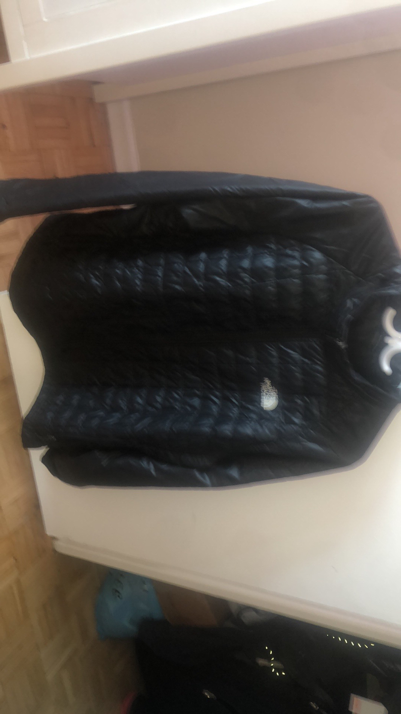 The North face windbreaker - photo 2