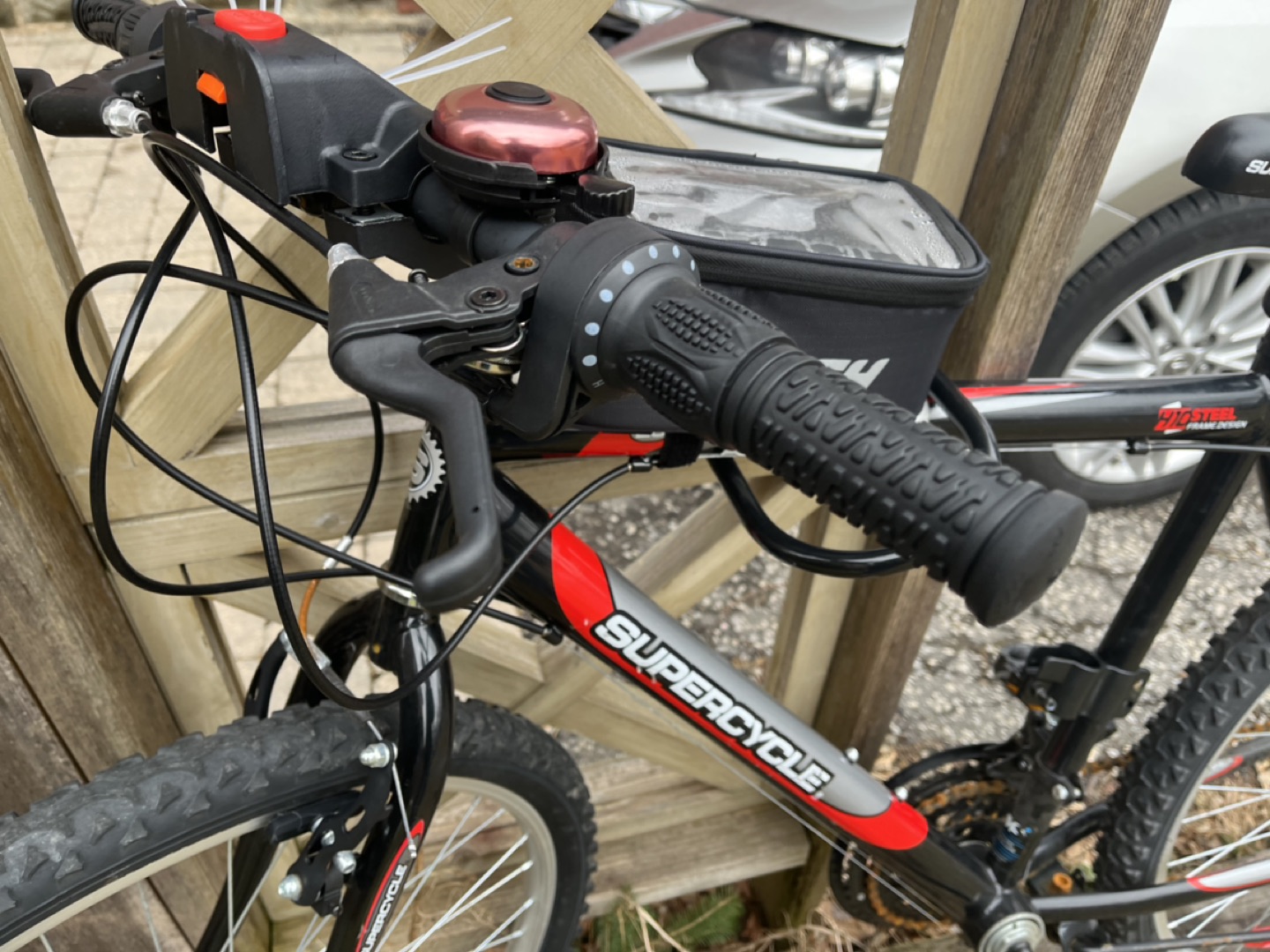 Bicycle with goods - photo 2