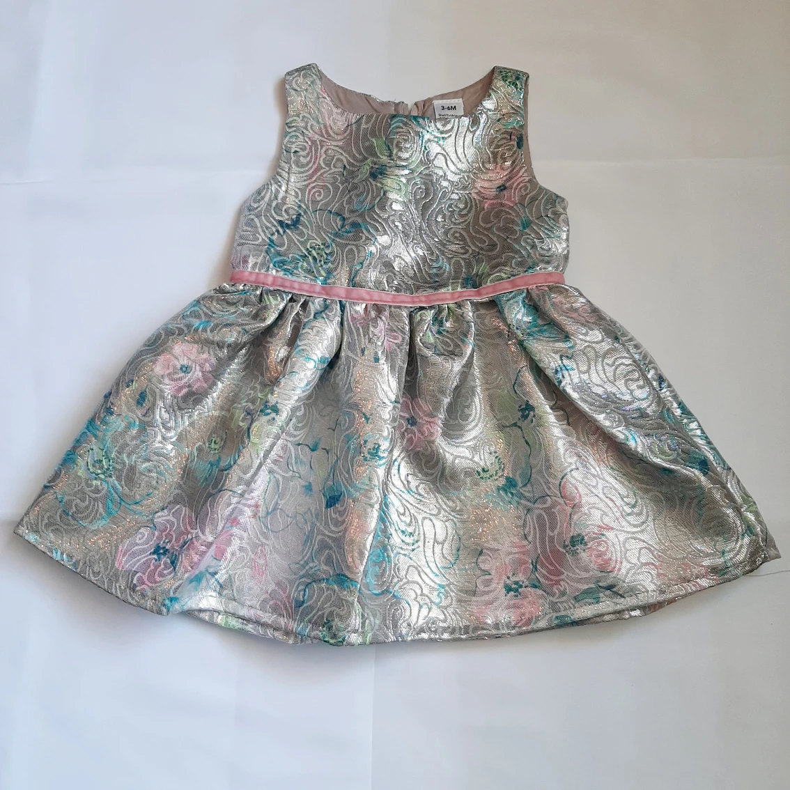 Baby Girl Beautiful Birthday Dress 3-6 Months. thumbnail