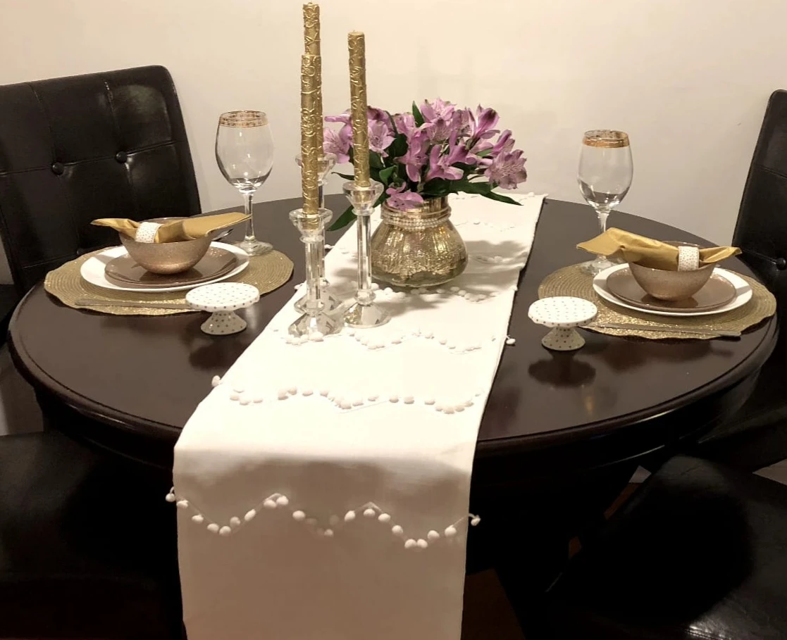 48"  Wooden dining table - photo 2