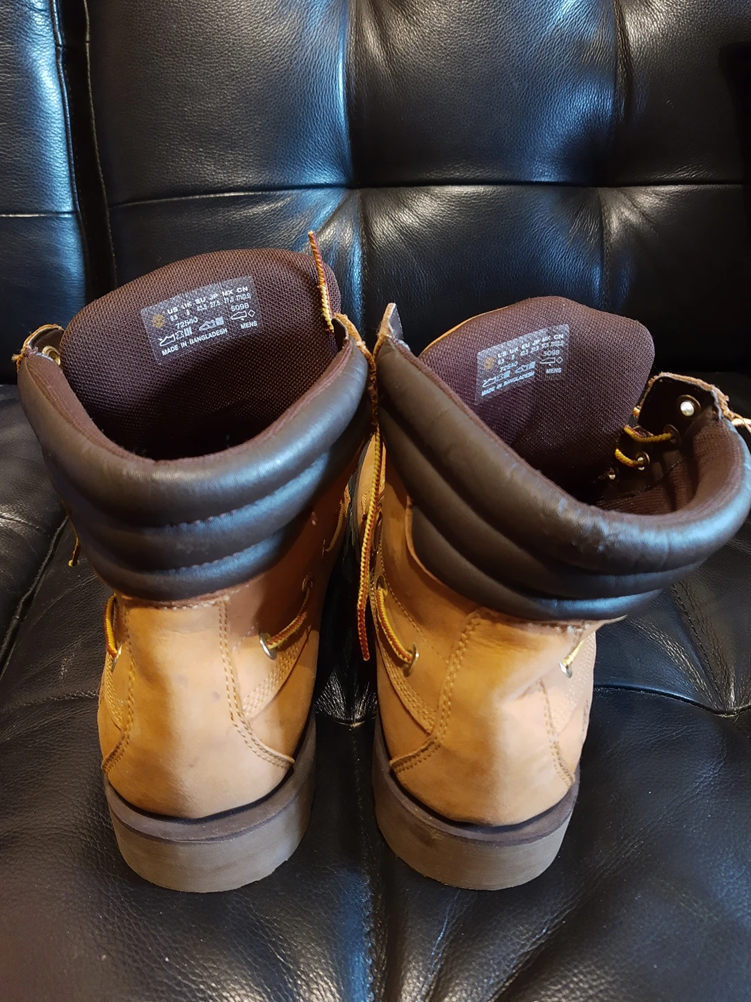 Timberland boots size 9.5 image indicator(3)