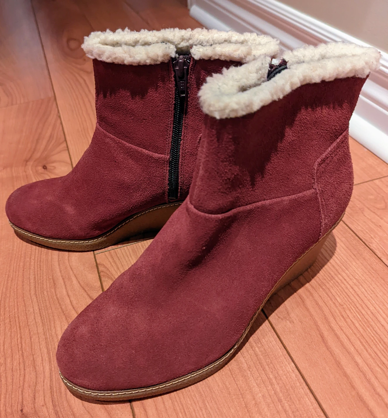 New Hush Puppy booties 9.5