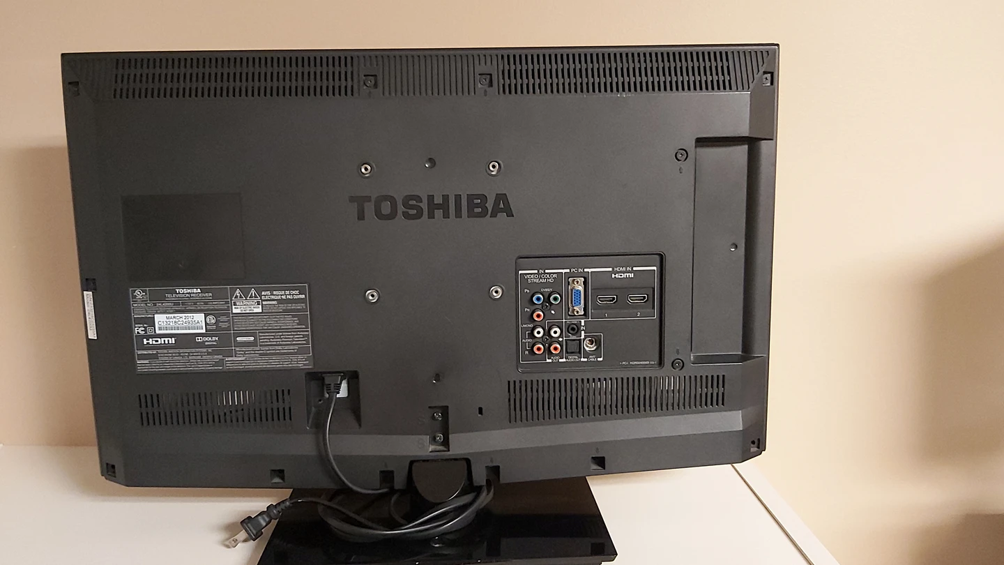 Toshiba TV 24 inches - photo 2