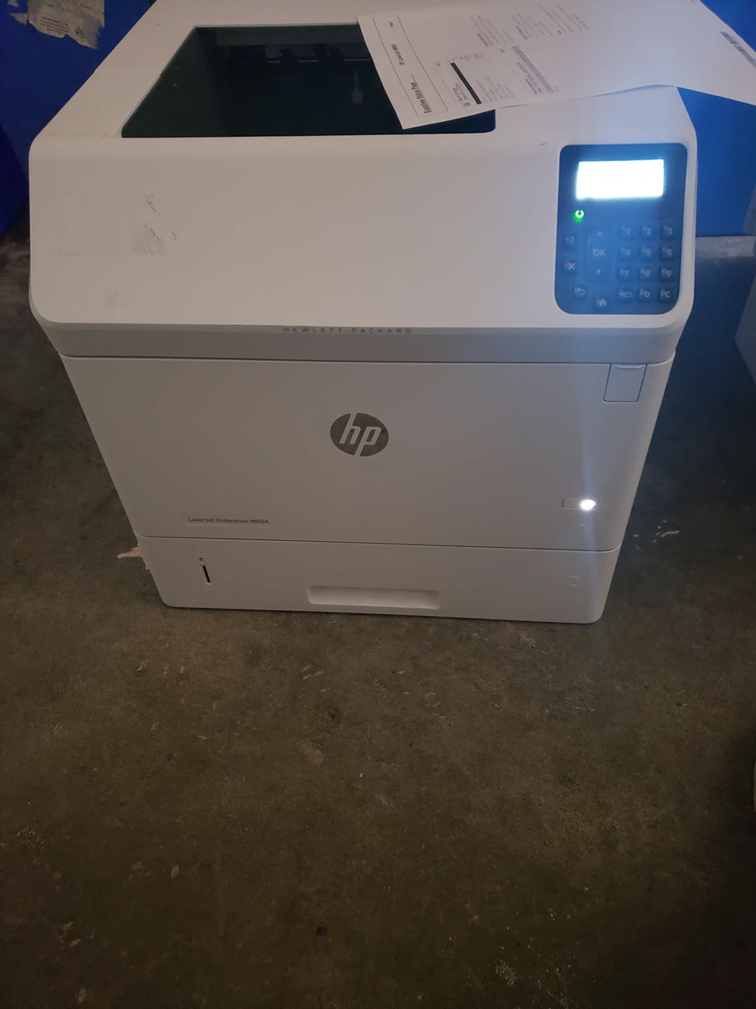 HP LASERJET M 604