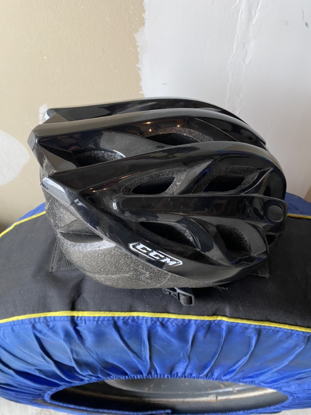 Kids CCM helmet