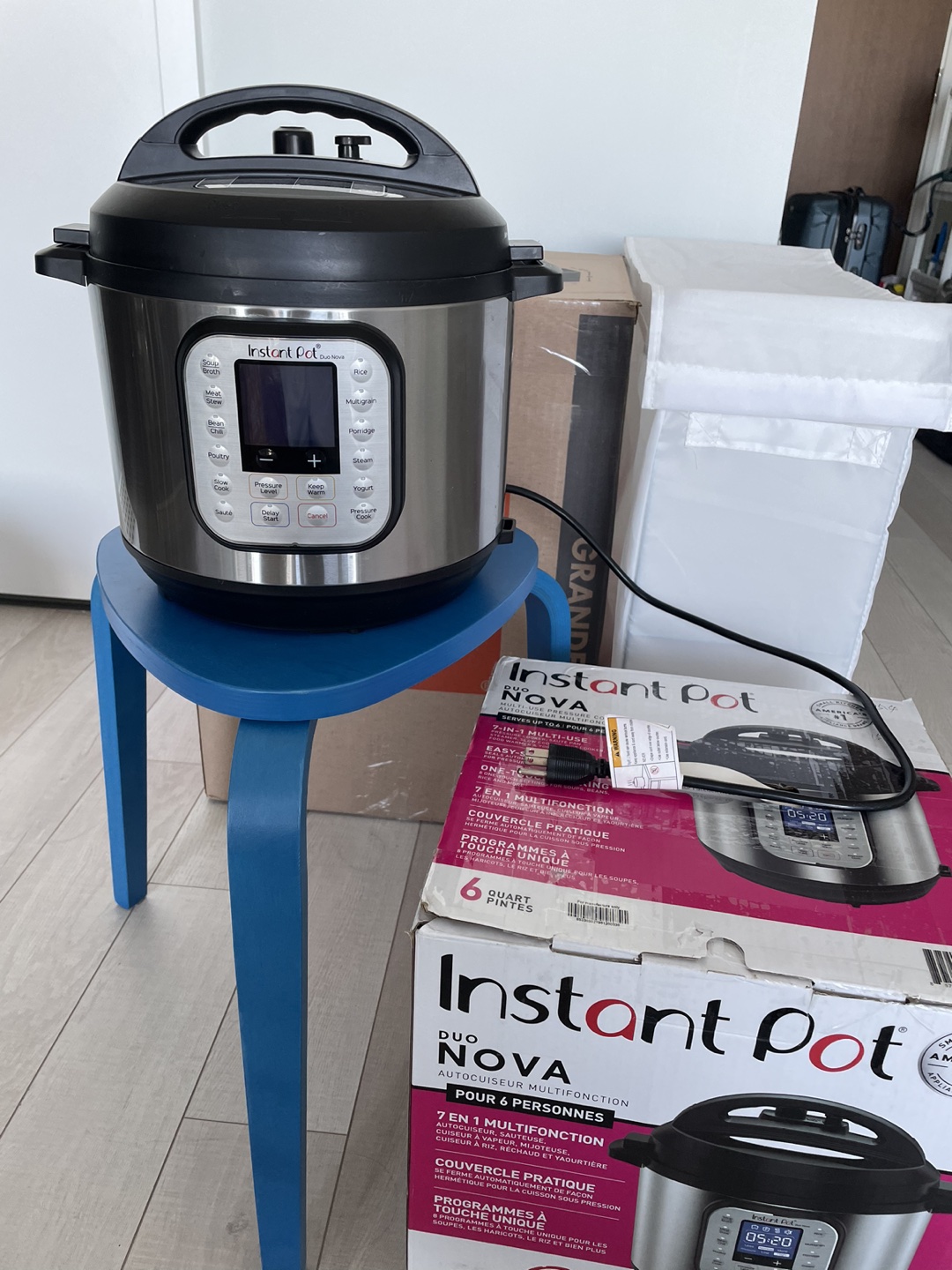 Instant Pot Duo Nova 7-in-1 Electric Pressure Cooker, 6 Quart - photo 3